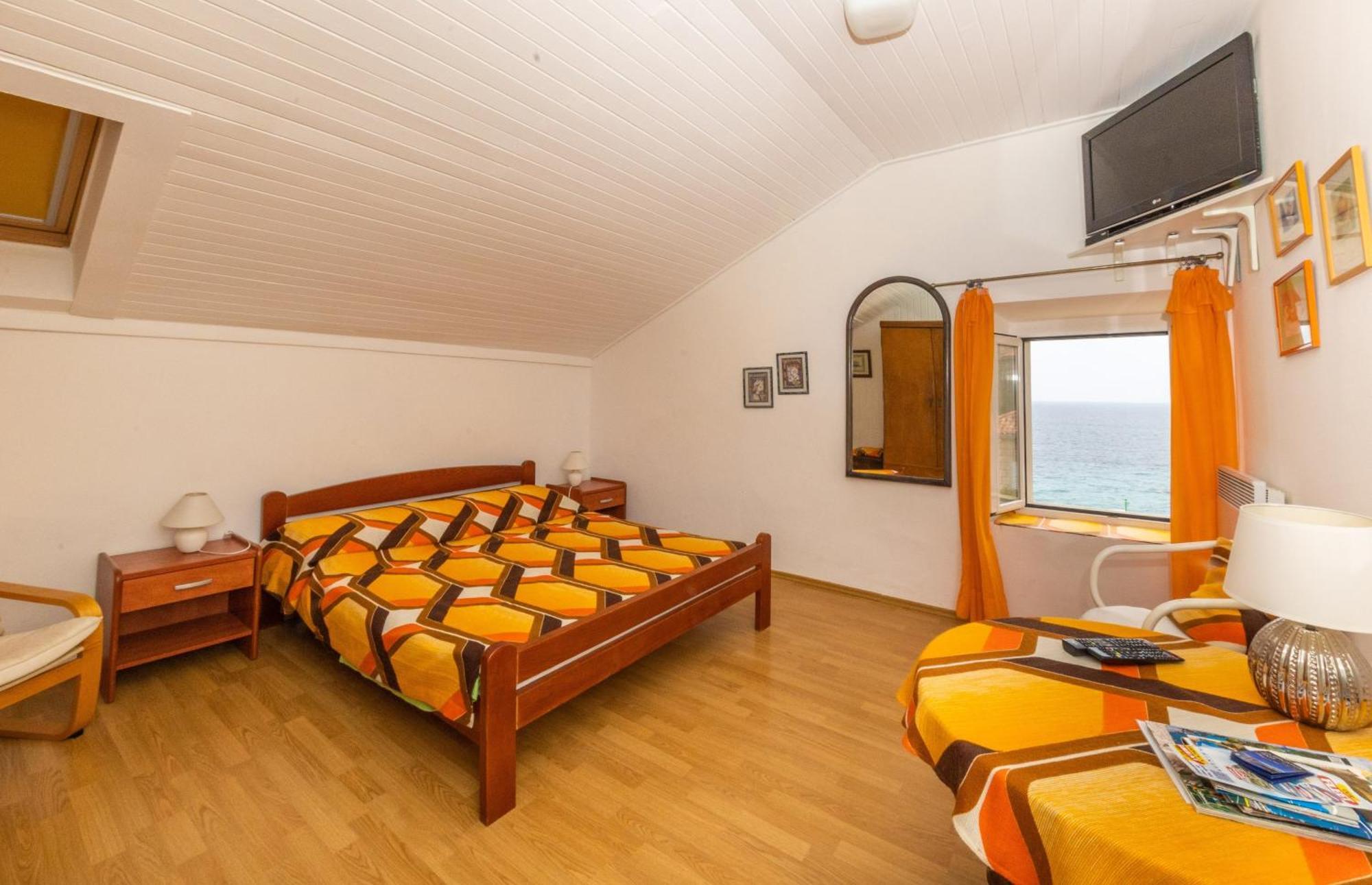 Apartments Mare Mlini Rum bild